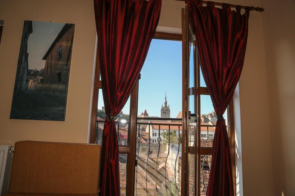 Cosbuc Residence & Villa Sighisoara Room photo